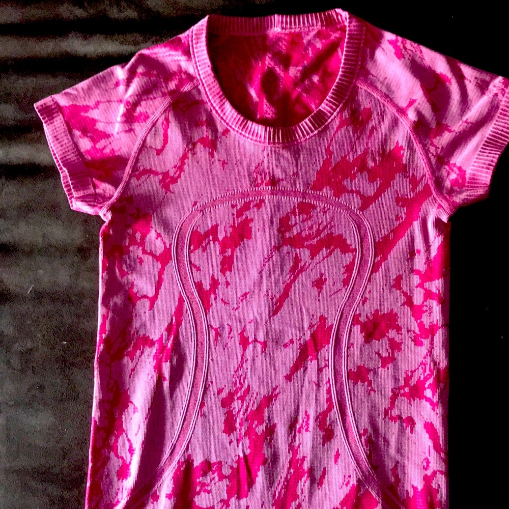 Lululemon pink swiftly Tech Short size 2